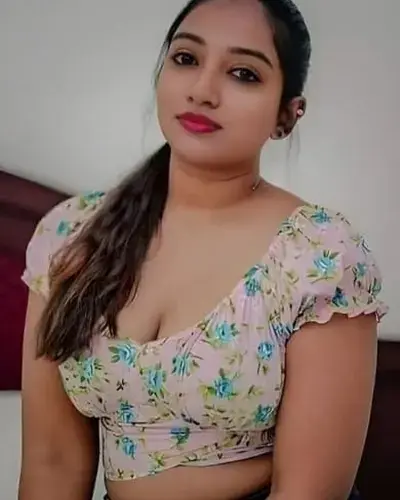 Call Girls Shantiniketan Cash On Delivery